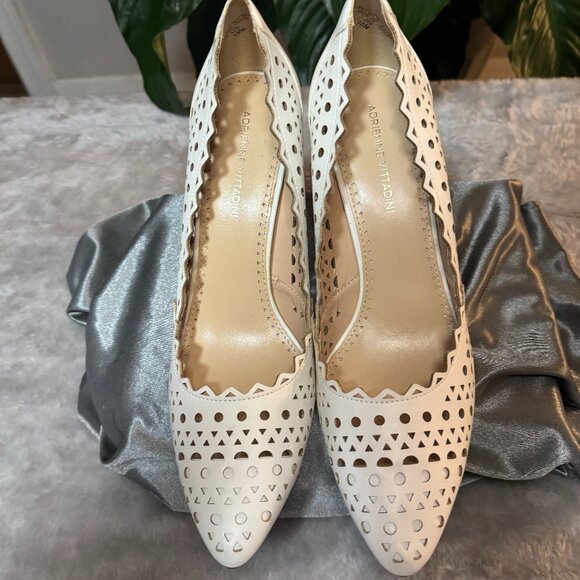 Adrienne Vittadini Women's White Heel Dress Shoe
Size 10M - Like new! - Picture 2 of 9